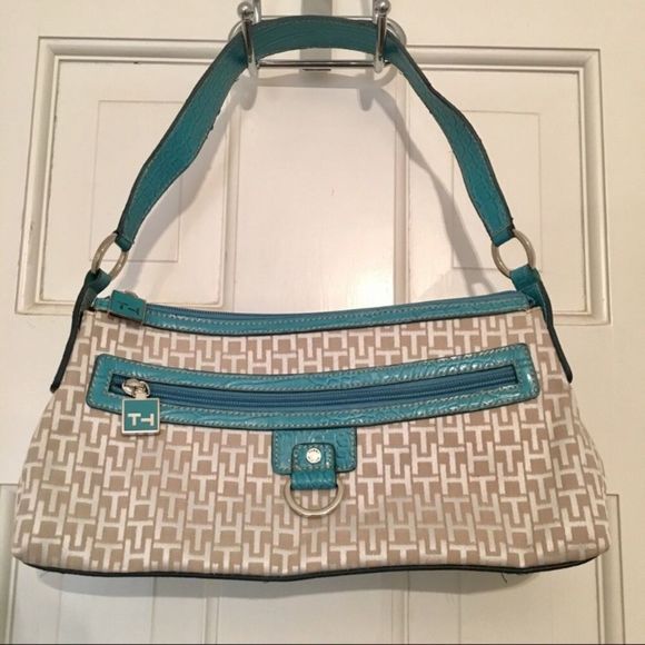 Tommy Hilfiger Handbags - Tommy Hilfiger Shoulder Bag